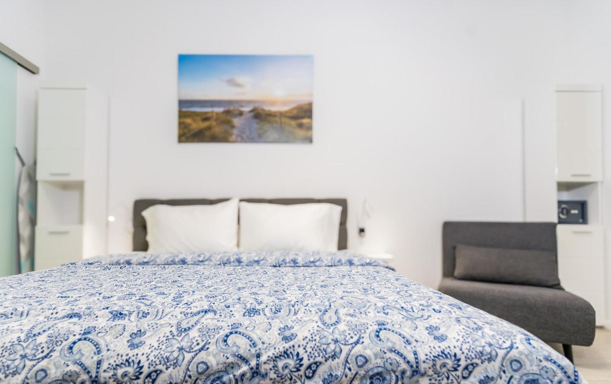 Private Room #1 With King Size, Ground Floor, Ac, Only 2Min To Rab Ramstein-Miesenbach Extérieur photo