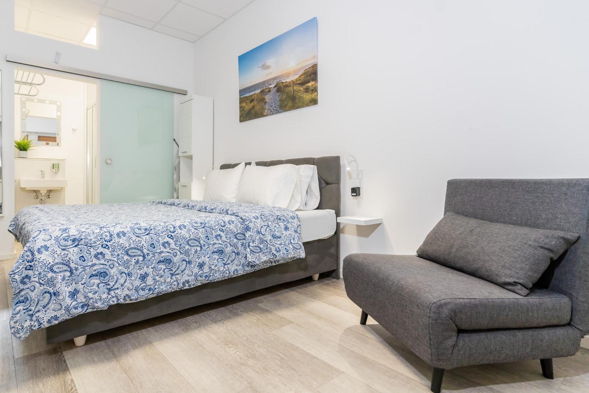 Private Room #1 With King Size, Ground Floor, Ac, Only 2Min To Rab Ramstein-Miesenbach Extérieur photo