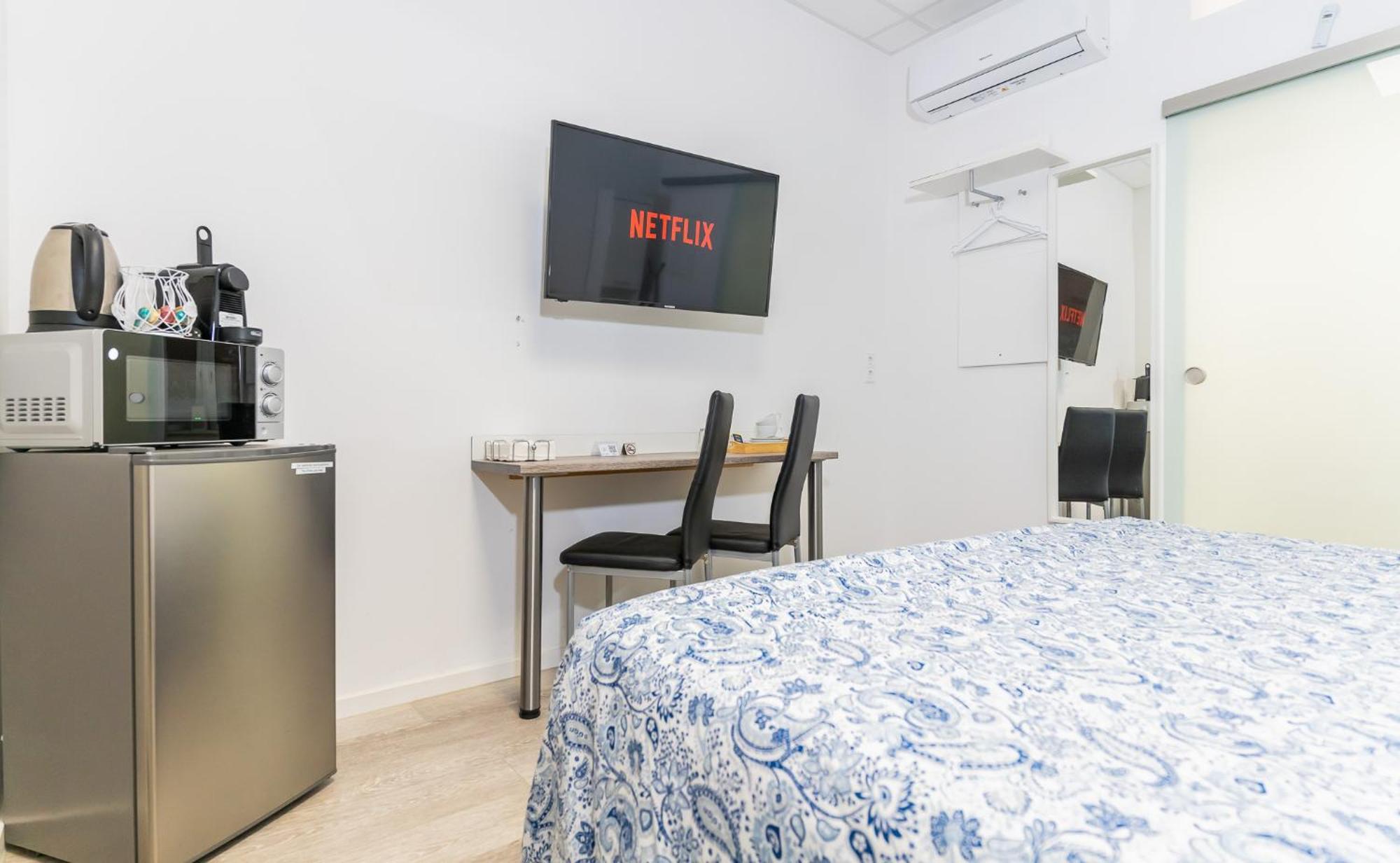 Private Room #1 With King Size, Ground Floor, Ac, Only 2Min To Rab Ramstein-Miesenbach Extérieur photo